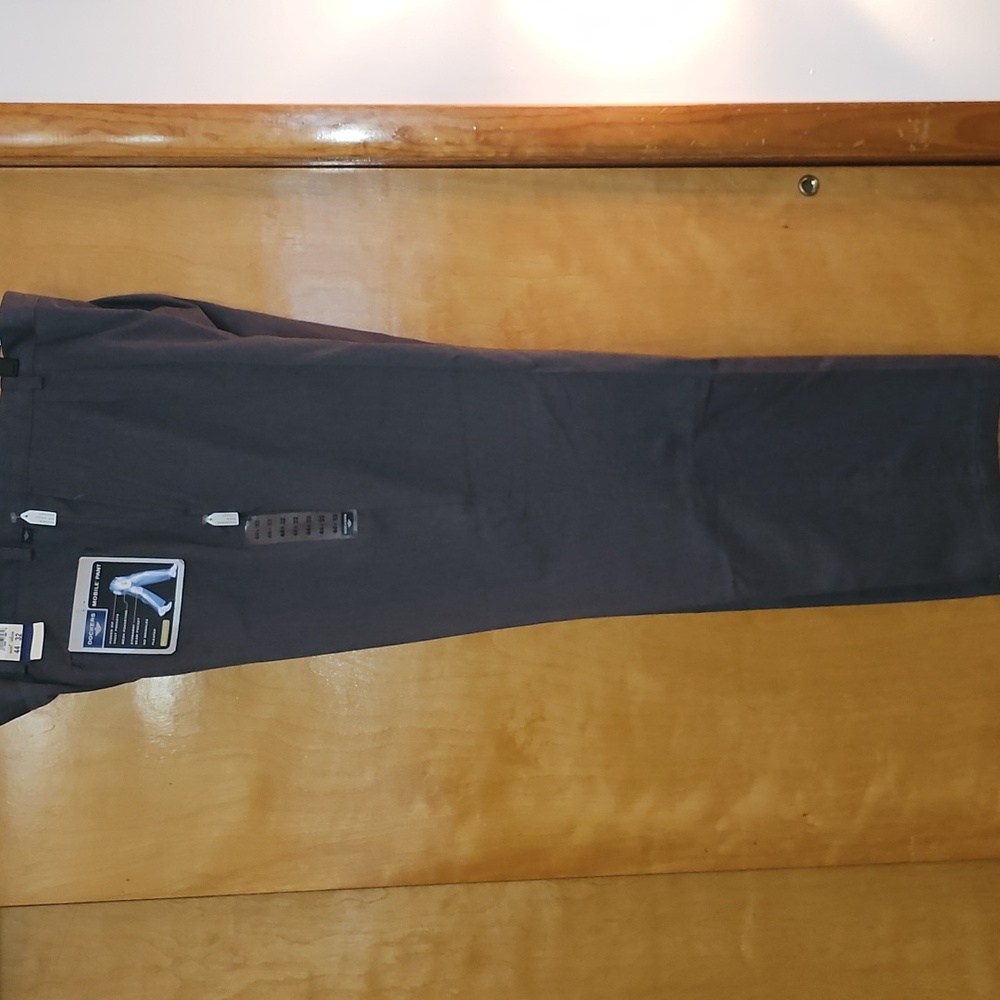 Dockers Pants